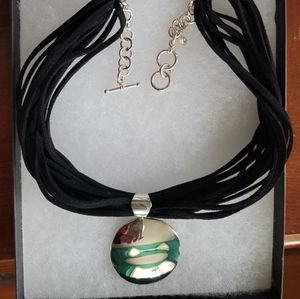 Silpada 925 Sterling Silver Pendant with suede leather/silver Choaker